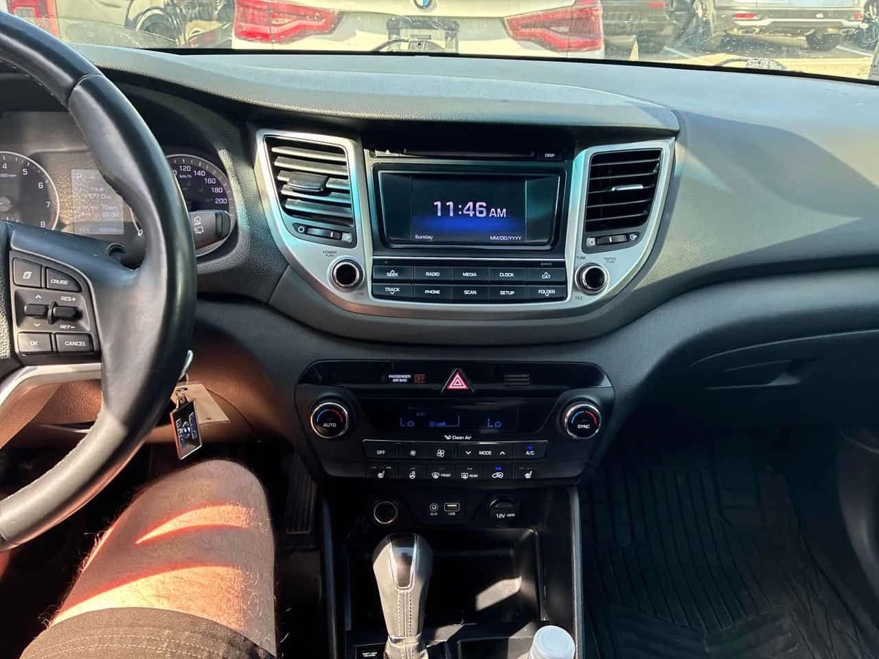 Hyundai Tucson * SE * PANO* KEYLESS* ПОДГРЕВ* , снимка 9 - Автомобили и джипове - 54177774