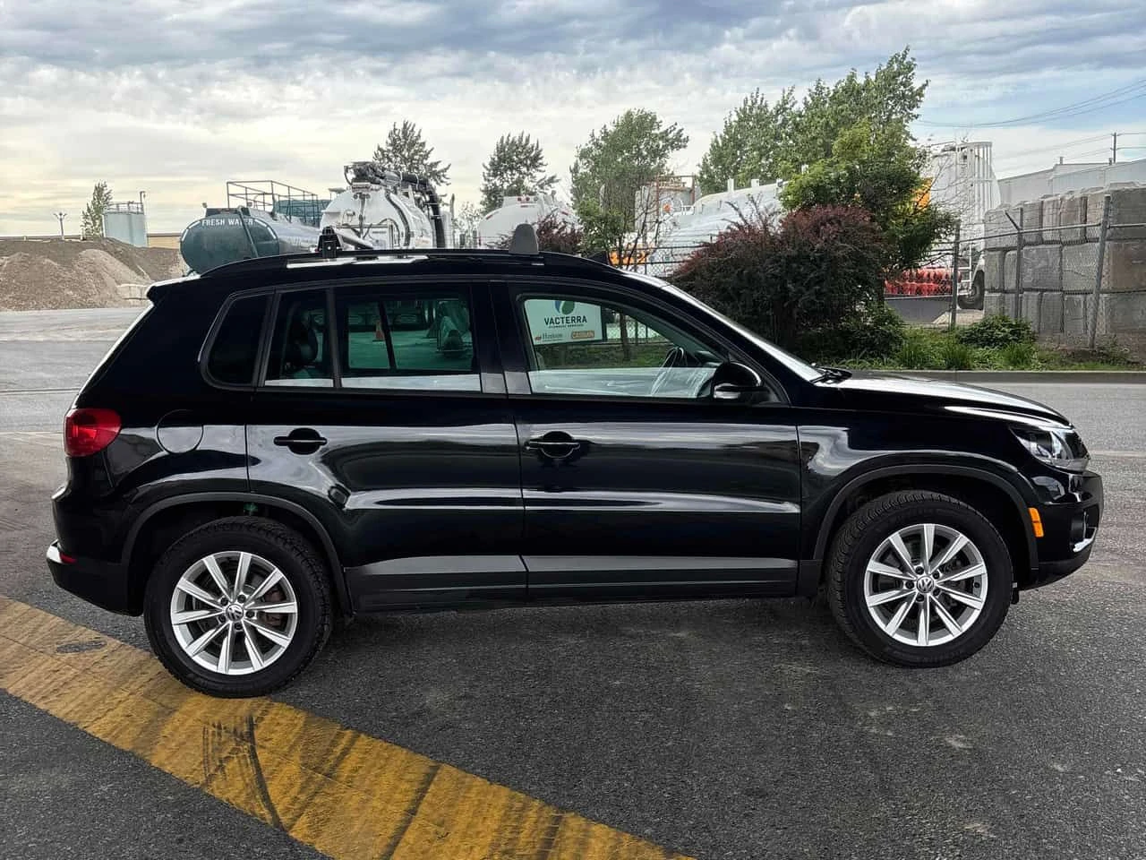 VW Tiguan * 4MOTION 4dr Auto * ���������� ��� ������������ | Mobile.bg � ����������� 2