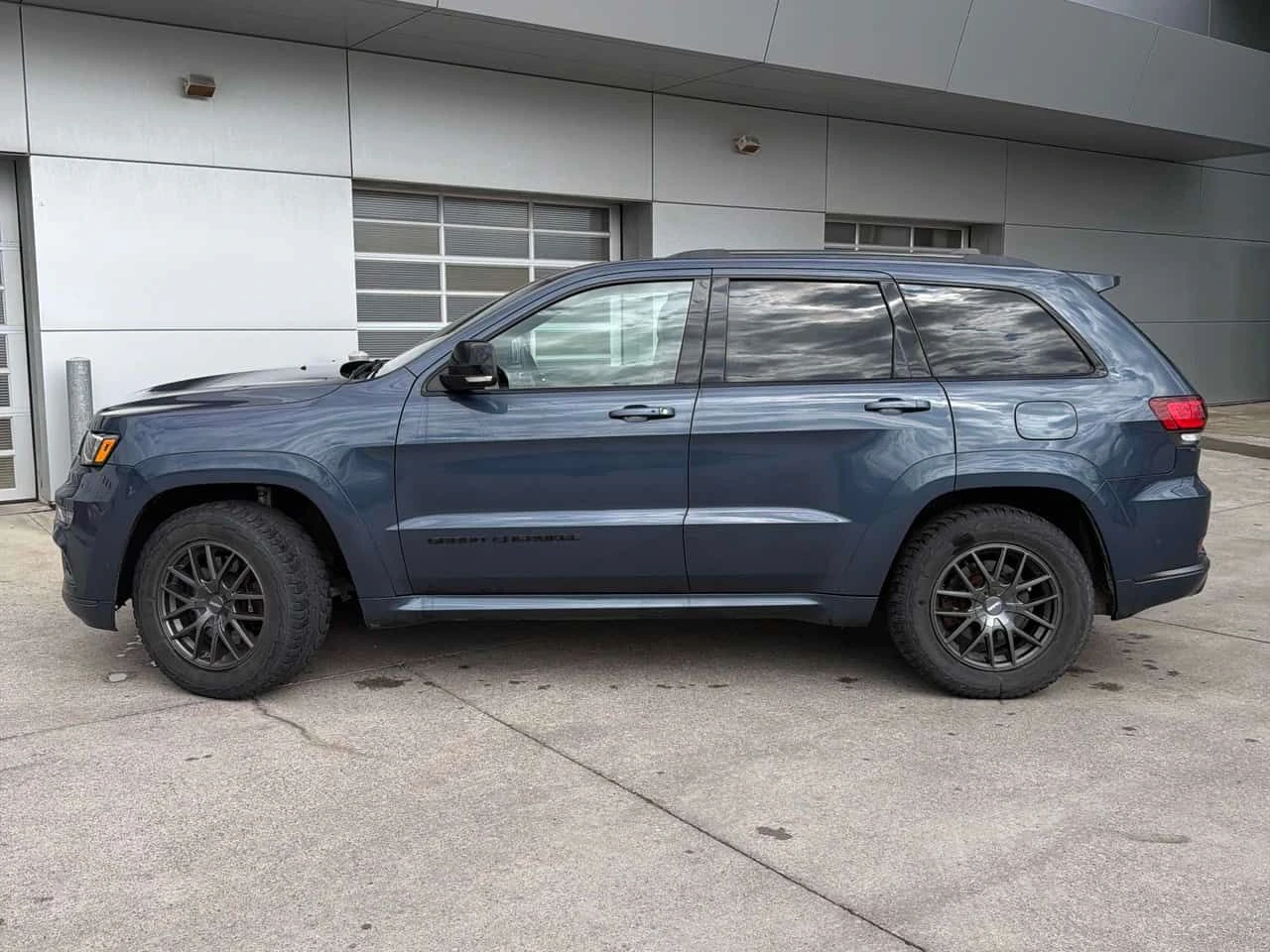 Jeep Grand cherokee * Limited X * CARFAX * БЕЗ ПЪРВОНАЧАЛНА ВНОСКА, снимка 2 - Автомобили и джипове - 54864508