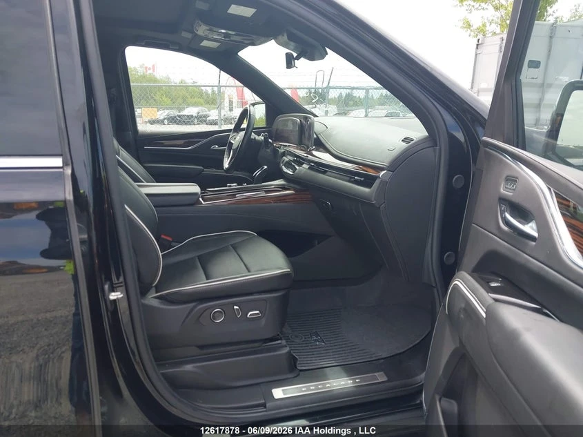 Cadillac Escalade 3.0l Premium Luxury, снимка 5 - Автомобили и джипове - 55041247