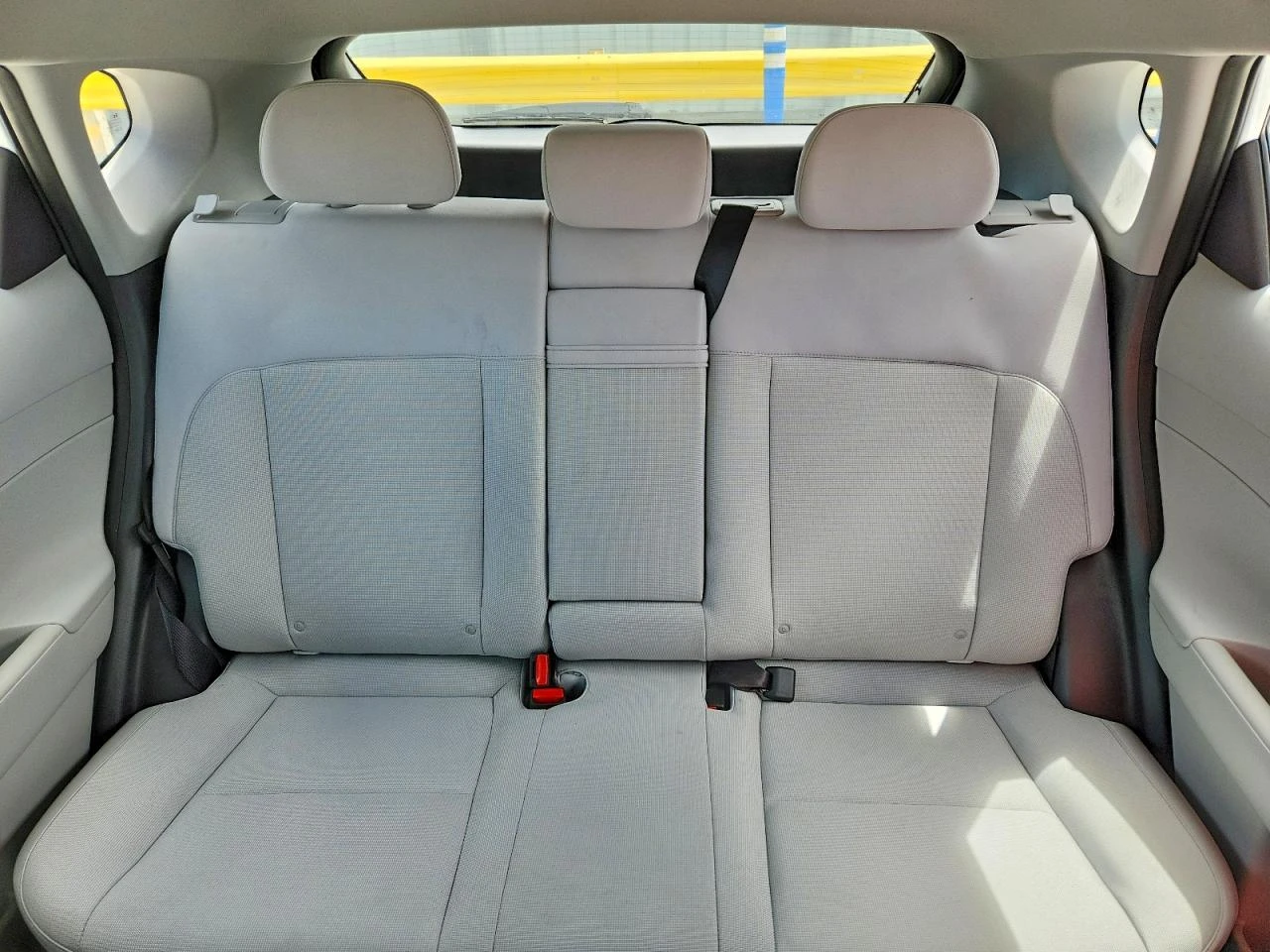 Hyundai Kona | 2.0 MPI | Автоматик | Икономичен SUV | , снимка 10 - Автомобили и джипове - 55187794