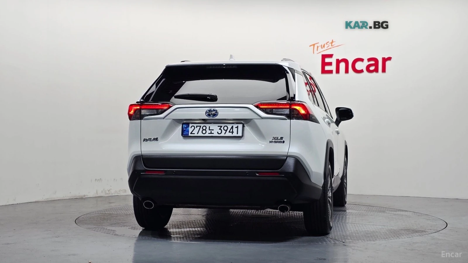 Toyota Rav4 XLE* ПОДГРЕВ* DIGITAL* КАМЕРА* КОЖА* ДВА КЛЮЧА* , снимка 4 - Автомобили и джипове - 55891261