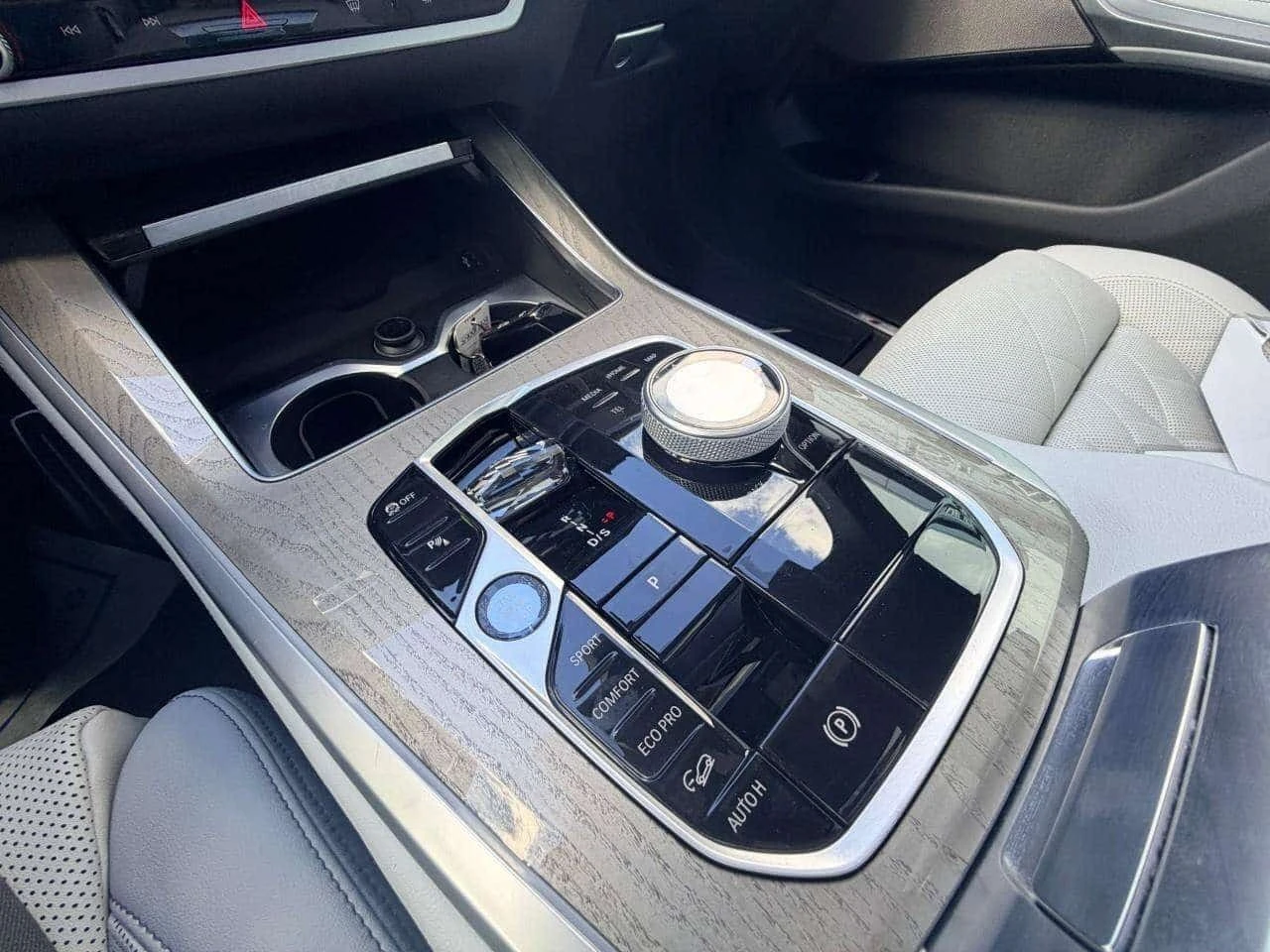 BMW X5 * 40i xDrive40i Sports Activity Vehicle * CARFAX * | Mobile.bg � ����������� 15