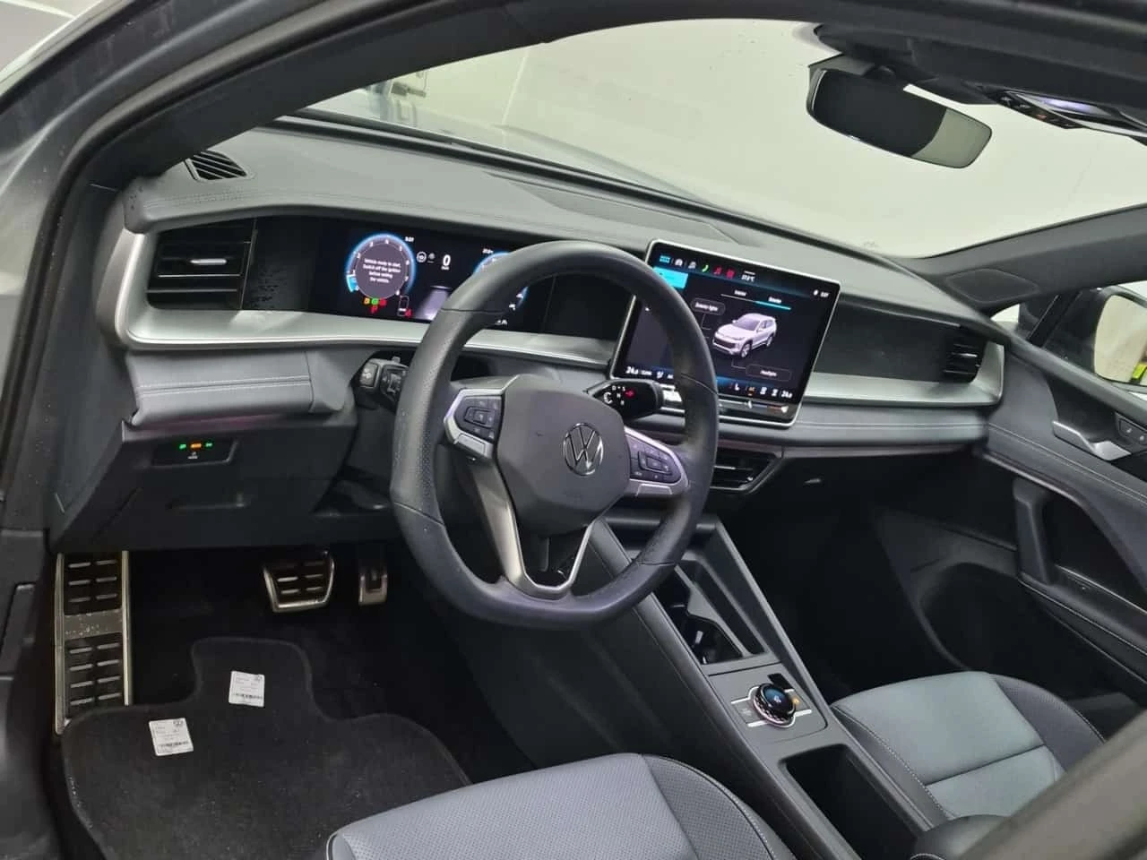 VW Tiguan * 4motion Comfortline R line Black Edition * CARFA | Mobile.bg � ����������� 9