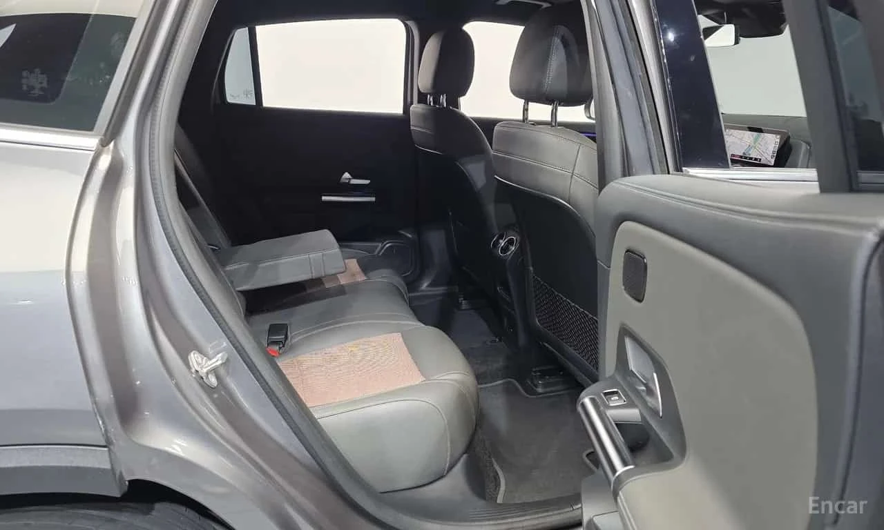 Mercedes-Benz EQA * EQA250 * , снимка 12 - Автомобили и джипове - 56595697