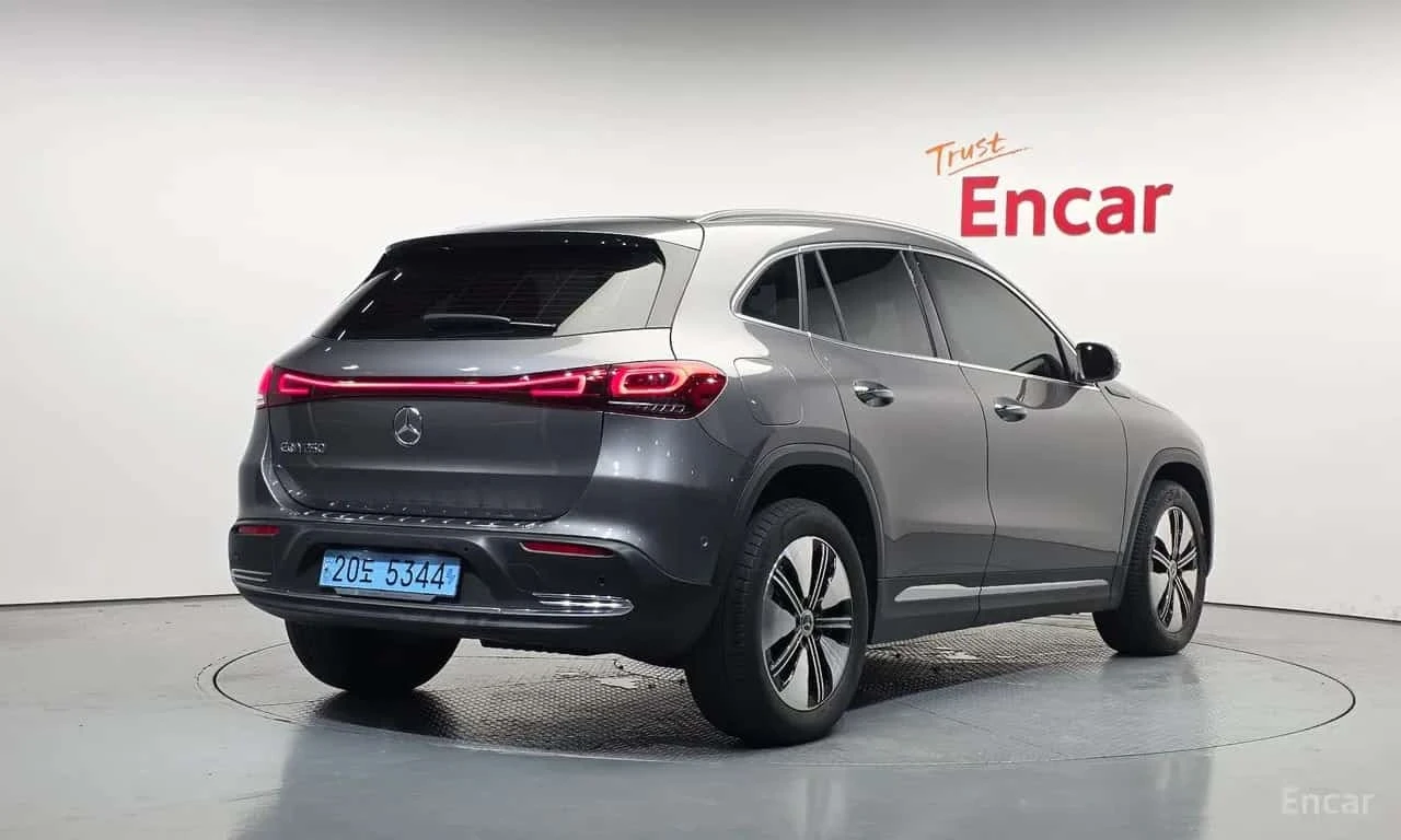 Mercedes-Benz EQA * EQA250 * , снимка 2 - Автомобили и джипове - 56595697
