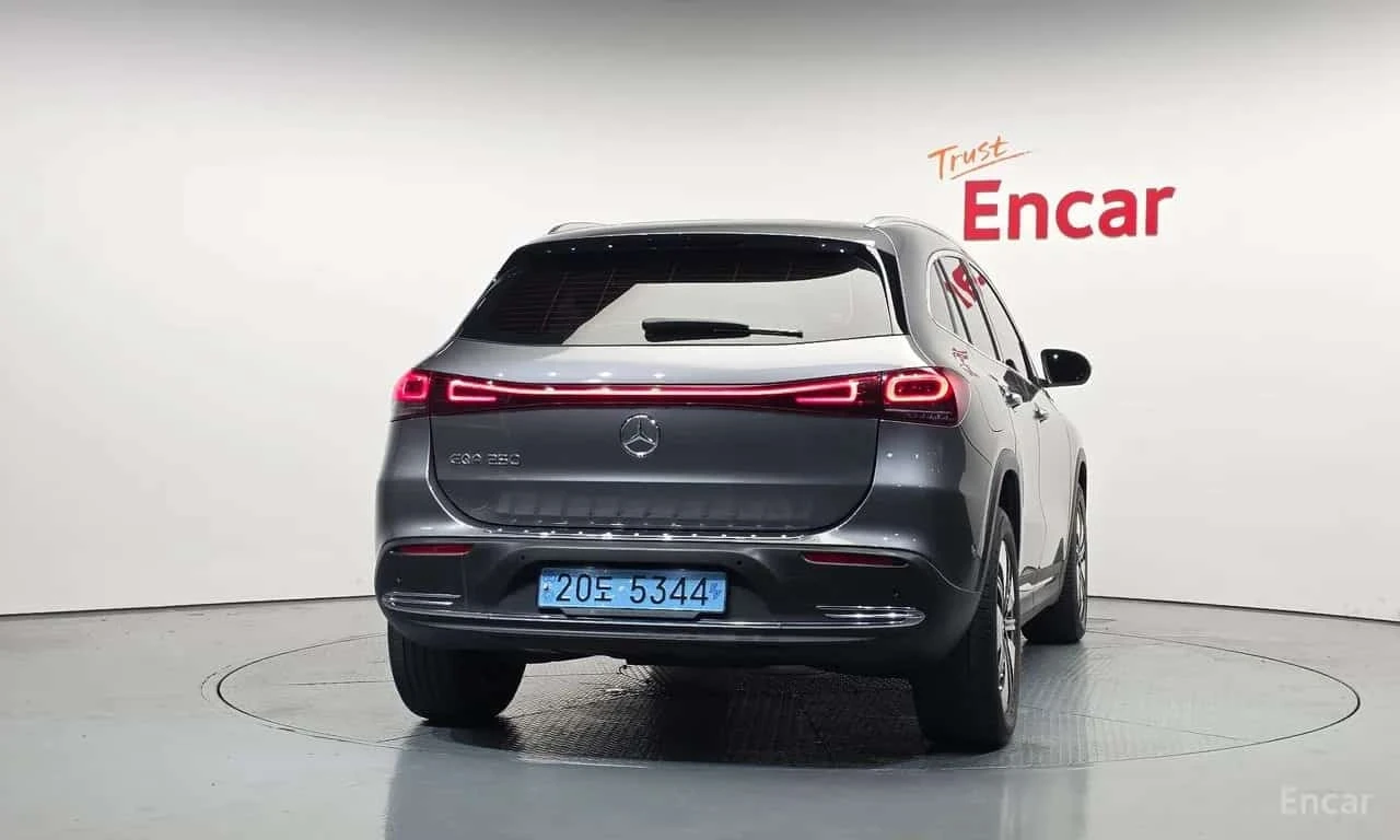 Mercedes-Benz EQA * EQA250 * , снимка 4 - Автомобили и джипове - 56595697