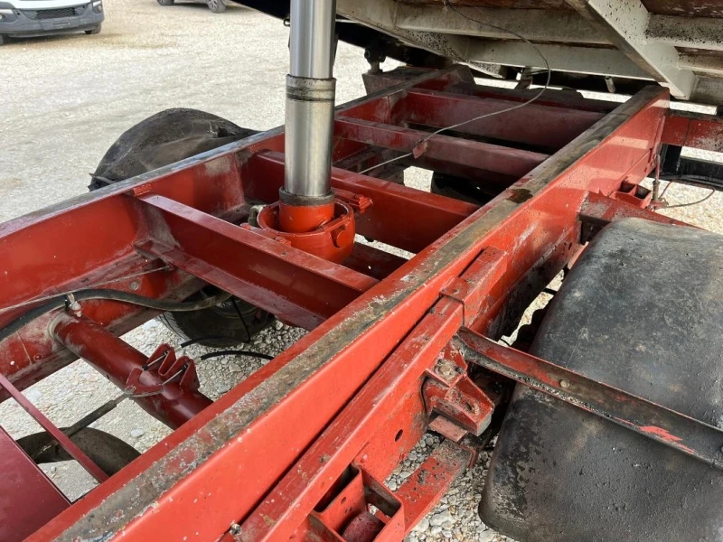 Iveco Daily 35C10 2.5 ТД - ЕД.КАБ ДВ.ГУМА - НОВ ВНОС IT - РЕГ., снимка 9 - Бусове и автобуси - 52728242