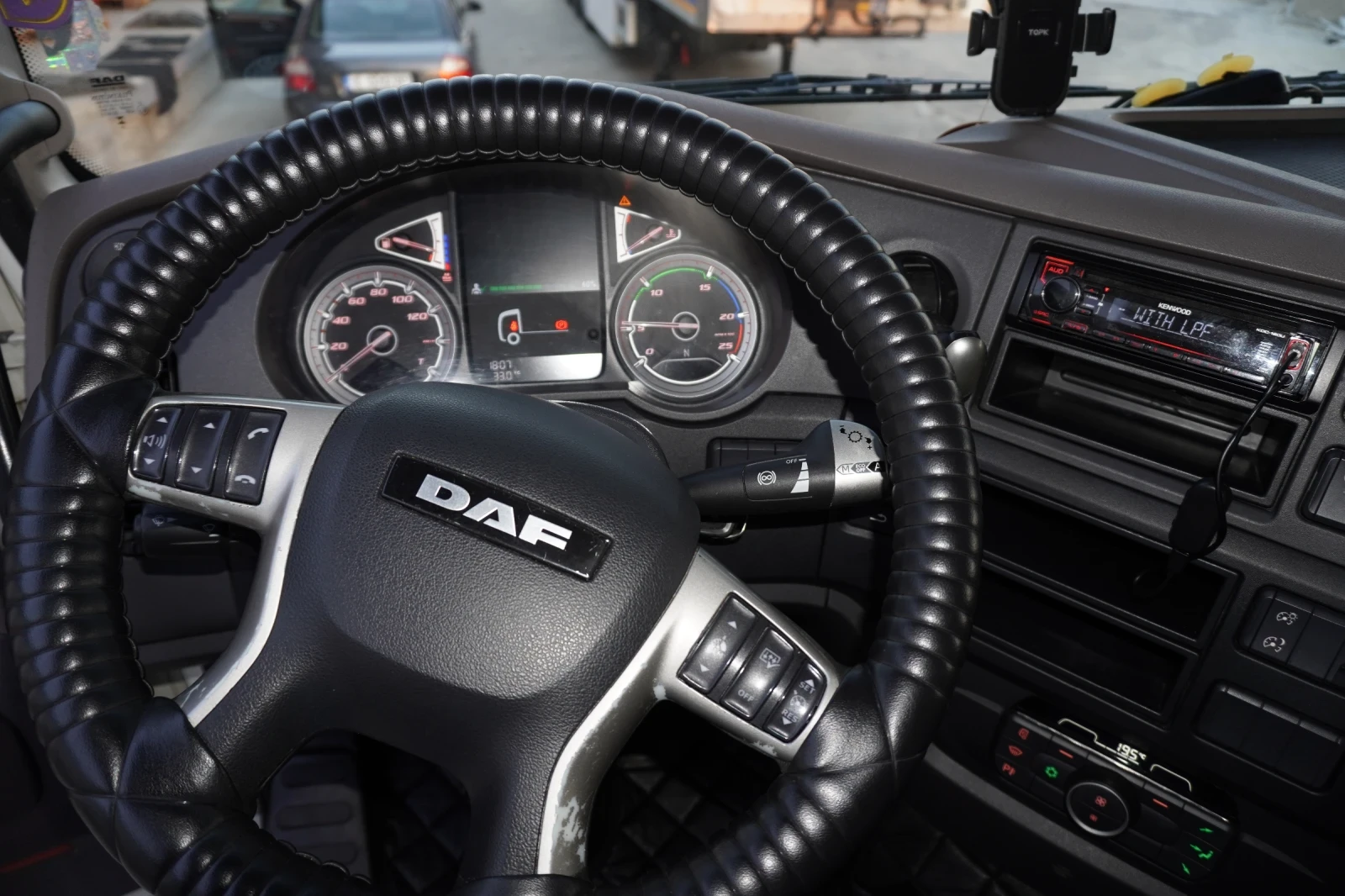 Daf Xf-480 SUPER SPACA CABINE, снимка 11 - Камиони - 55646872