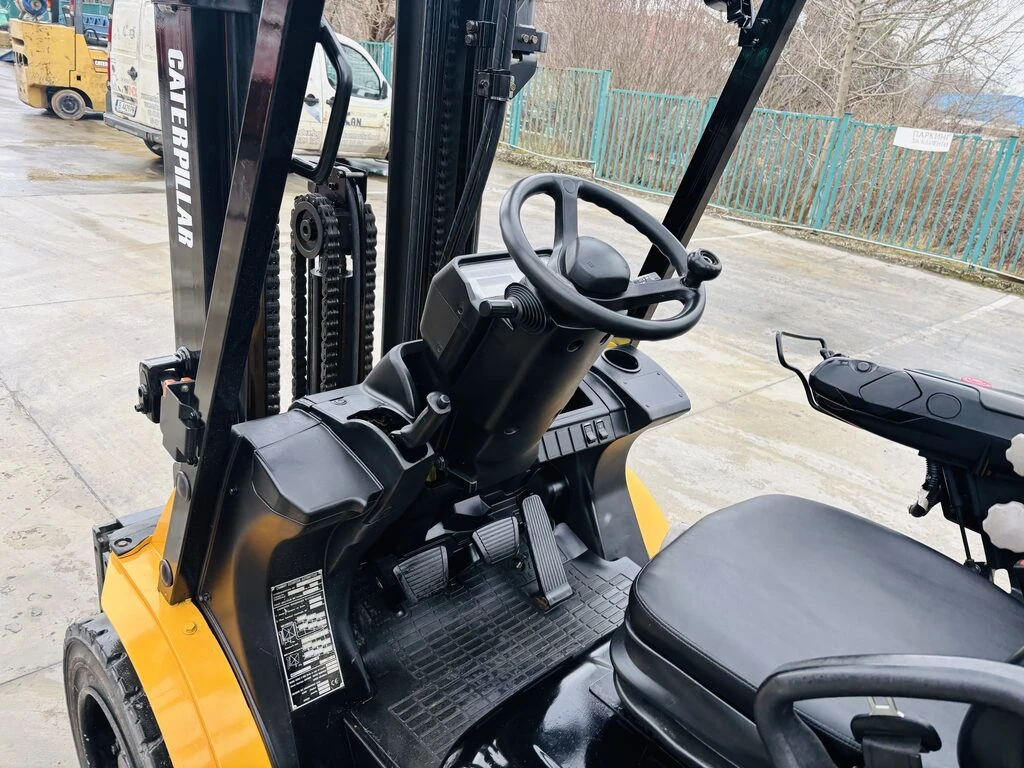  Cat  ,  | Mobile.bg   10