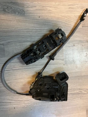     5K4839016R    VW GOLF 7  5K4 839 016R