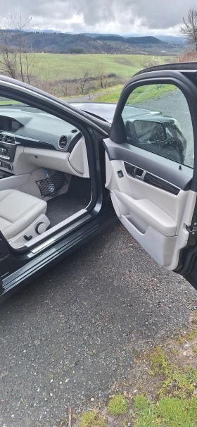 Mercedes-Benz C 220 2.2 cdi face lift, снимка 12