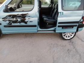 Citroen Berlingo 1.6i ПЪТНИК КЛИМА, снимка 9