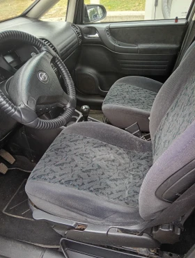 Opel Zafira Елеганс, снимка 10