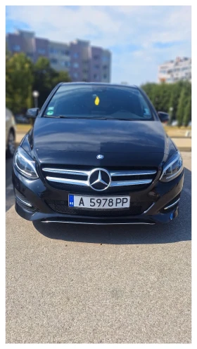 Mercedes-Benz B 220 AMG Line, снимка 1