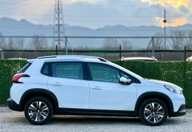 Peugeot 2008 1.2i ALLURE * AVTOMAT* NAVI* LED - [5] 