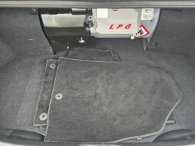 Hyundai Elantra 1.6cm3 LPG - Наличен в БГ - 16900 € / 33053.53 лв. - 67100709 15