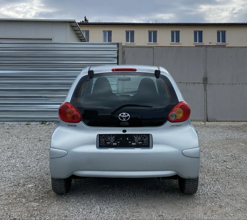 Toyota Aygo БЕНЗИН , снимка 8 - Автомобили и джипове - 44890033