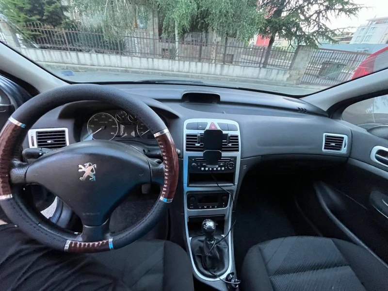 Peugeot 307, снимка 8 - Автомобили и джипове - 47155643