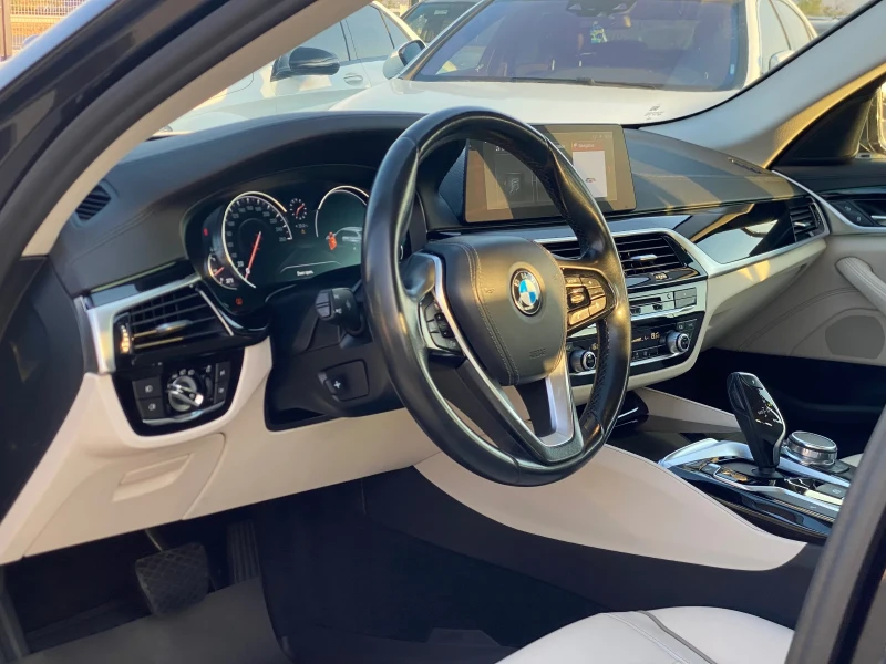 BMW 520 D* 2018г* 177.000КМ* НОВА* , снимка 7 - Автомобили и джипове - 47033541