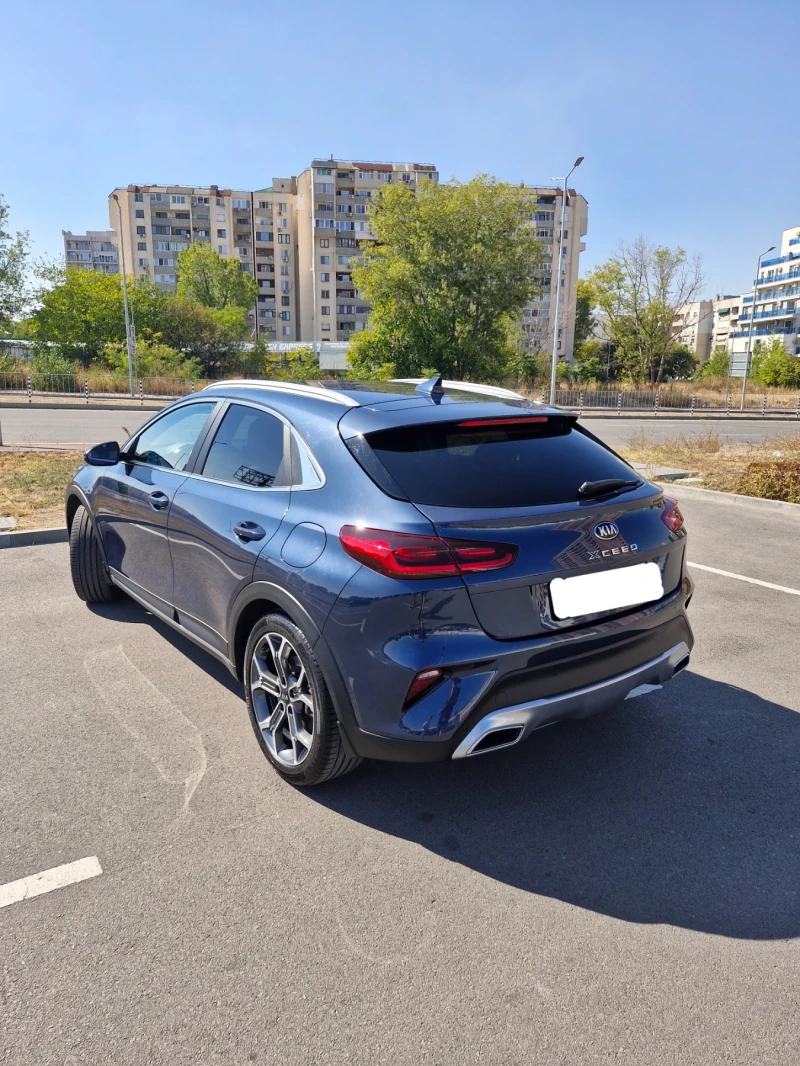 Kia XCeed, снимка 3 - Автомобили и джипове - 47323589