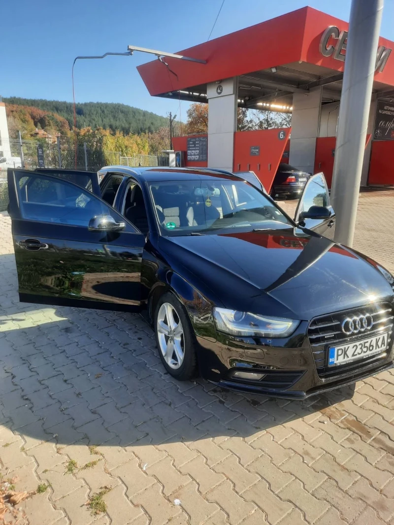 Audi A4, снимка 2 - Автомобили и джипове - 48068658