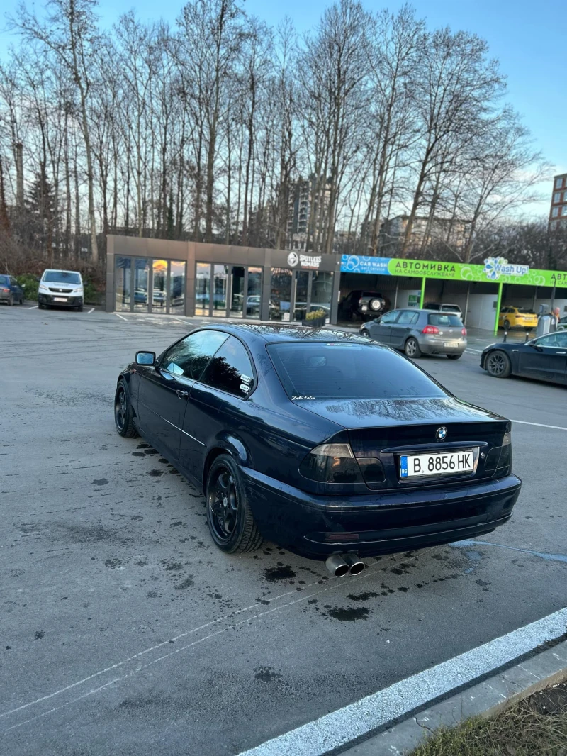 BMW 320, снимка 4 - Автомобили и джипове - 48446924