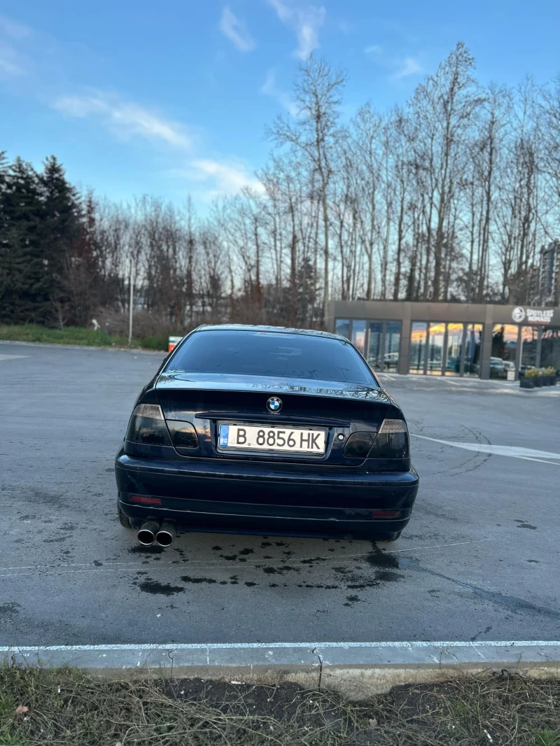 BMW 320, снимка 6 - Автомобили и джипове - 48446924