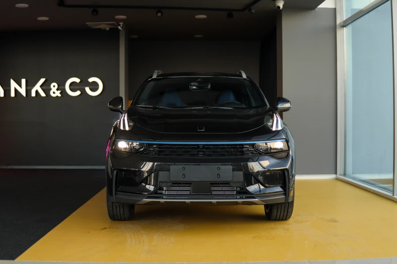 LynkCo 01 Plug-in Hybrid, снимка 2 - Автомобили и джипове - 48763369