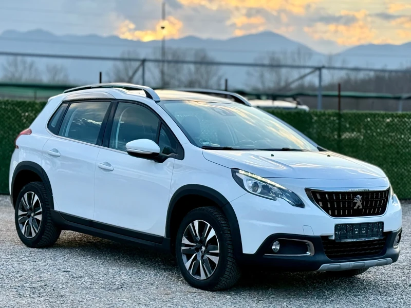 Peugeot 2008 1.2i ALLURE * AVTOMAT* NAVI* LED, снимка 3 - Автомобили и джипове - 48913286