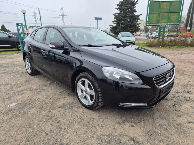Volvo V40 2.0d D2, снимка 7 - Автомобили и джипове - 52856172