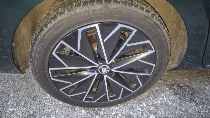 Skoda Superb L&K, снимка 16 - Автомобили и джипове - 52890223