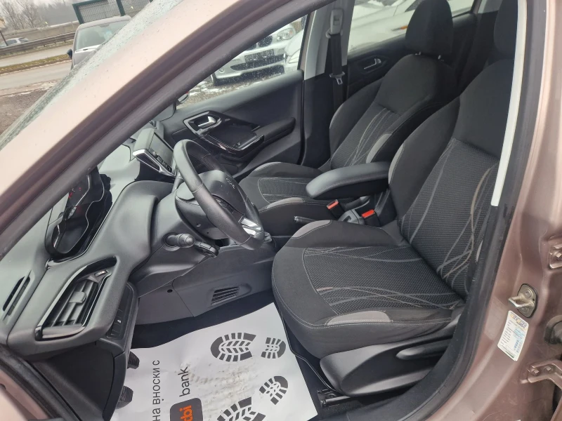 Peugeot 208 1.4HDI 68HP. ITALIA, снимка 13 - Автомобили и джипове - 53097957