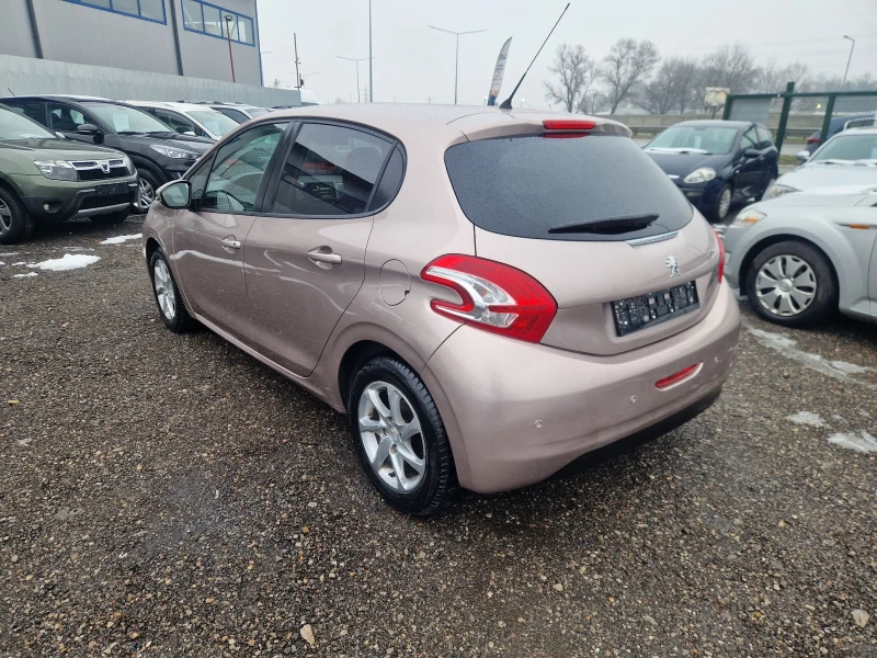 Peugeot 208 1.4HDI 68HP. ITALIA, снимка 4 - Автомобили и джипове - 53097957