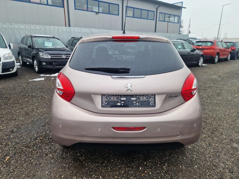 Peugeot 208 1.4HDI 68HP. ITALIA, снимка 5 - Автомобили и джипове - 53097957