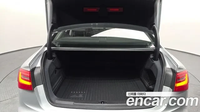 Audi A6 3.0 TDI Quattro, снимка 16 - Автомобили и джипове - 54004114