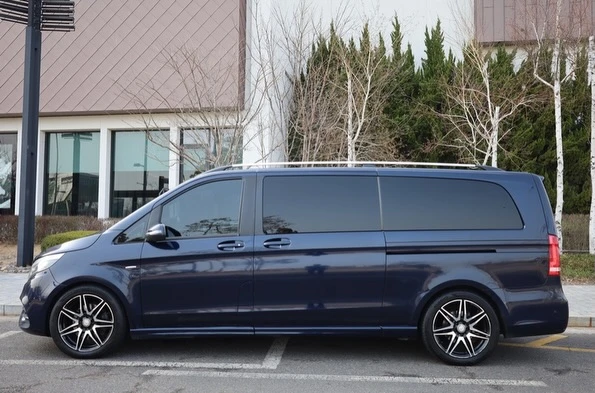 Mercedes-Benz V 300 V250D / 5 + 1 / FULL ЕКСТРИ / , снимка 2 - Автомобили и джипове - 54009587