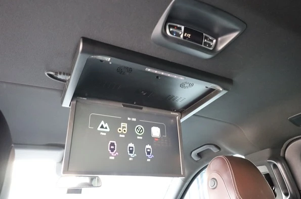 Mercedes-Benz V 300 V250D / 5 + 1 / FULL ЕКСТРИ / , снимка 15 - Автомобили и джипове - 54009587