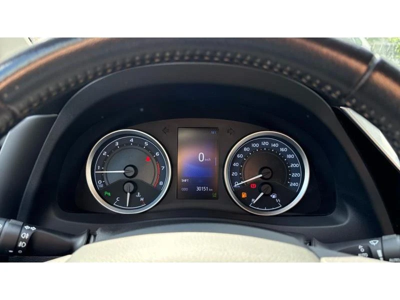 Toyota Corolla SDN 1.6P MT EXECUTIVE, снимка 14 - Автомобили и джипове - 54786759