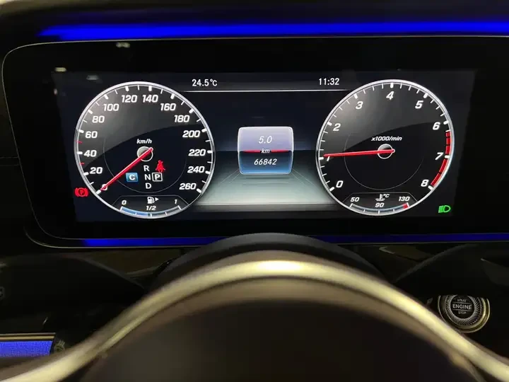 Mercedes-Benz E 450 Coupe * Фиксирана цена до БГ * Без инцидненти * , снимка 14 - Автомобили и джипове - 54910281
