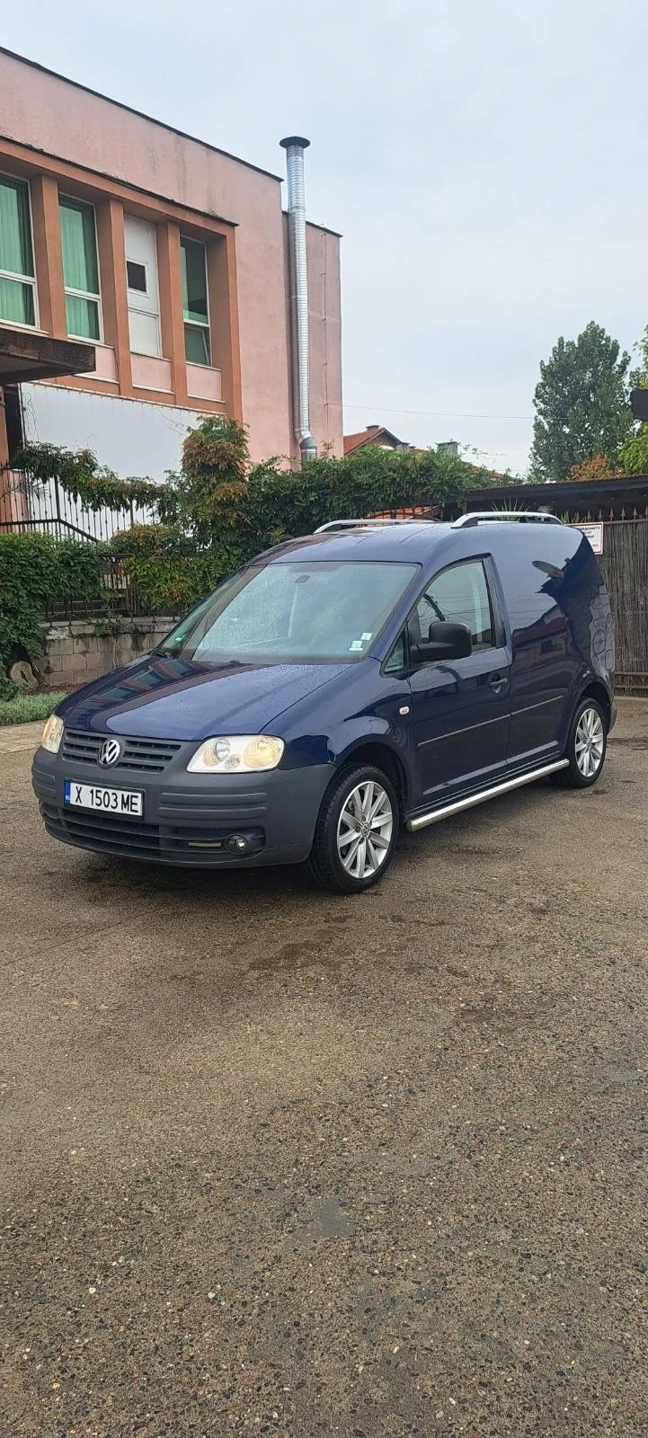 VW Caddy, снимка 8 - Автомобили и джипове - 56271545