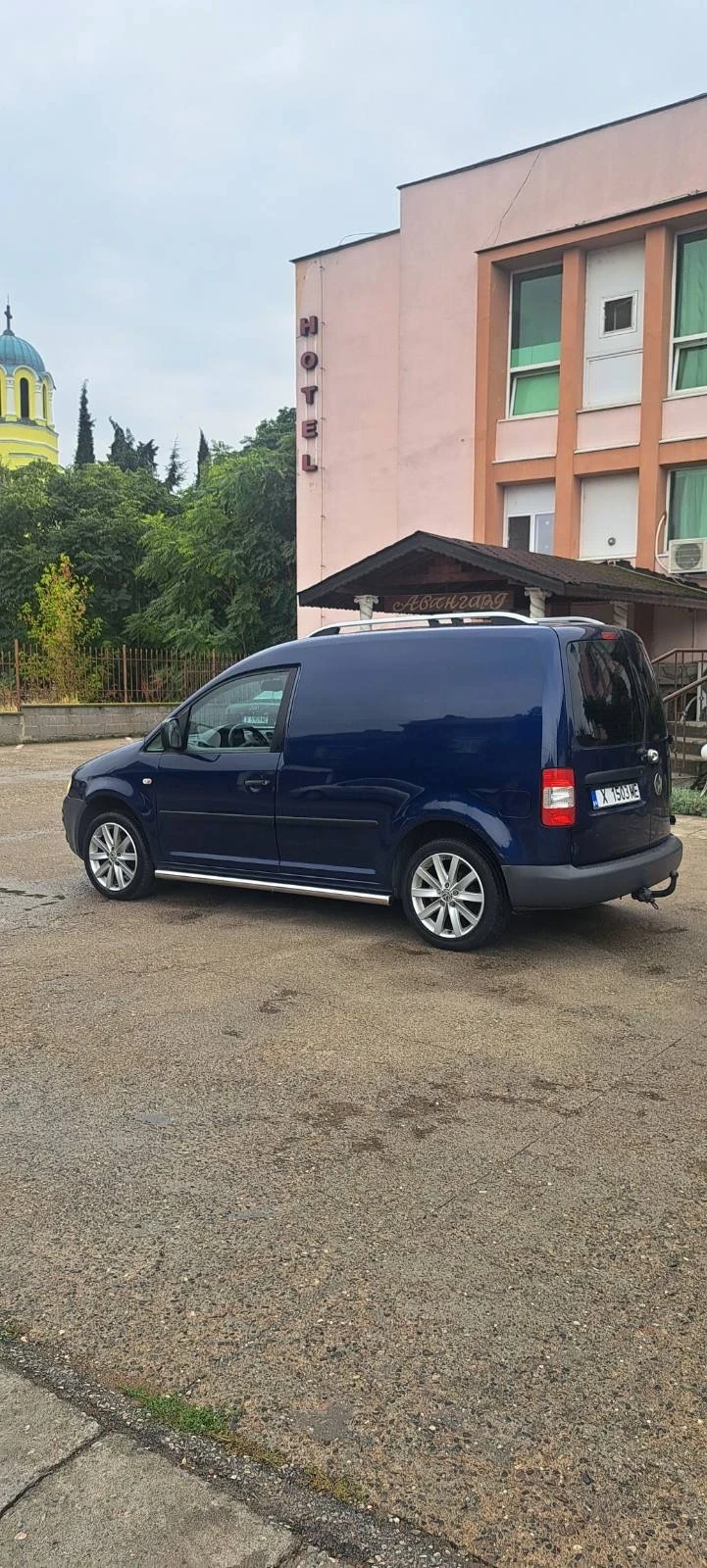 VW Caddy, снимка 2 - Автомобили и джипове - 56271545