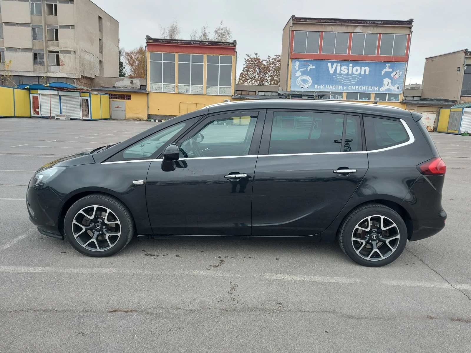 Opel Zafira 1.6турбо АГУ 6скорости 150к.с. - изображение 4