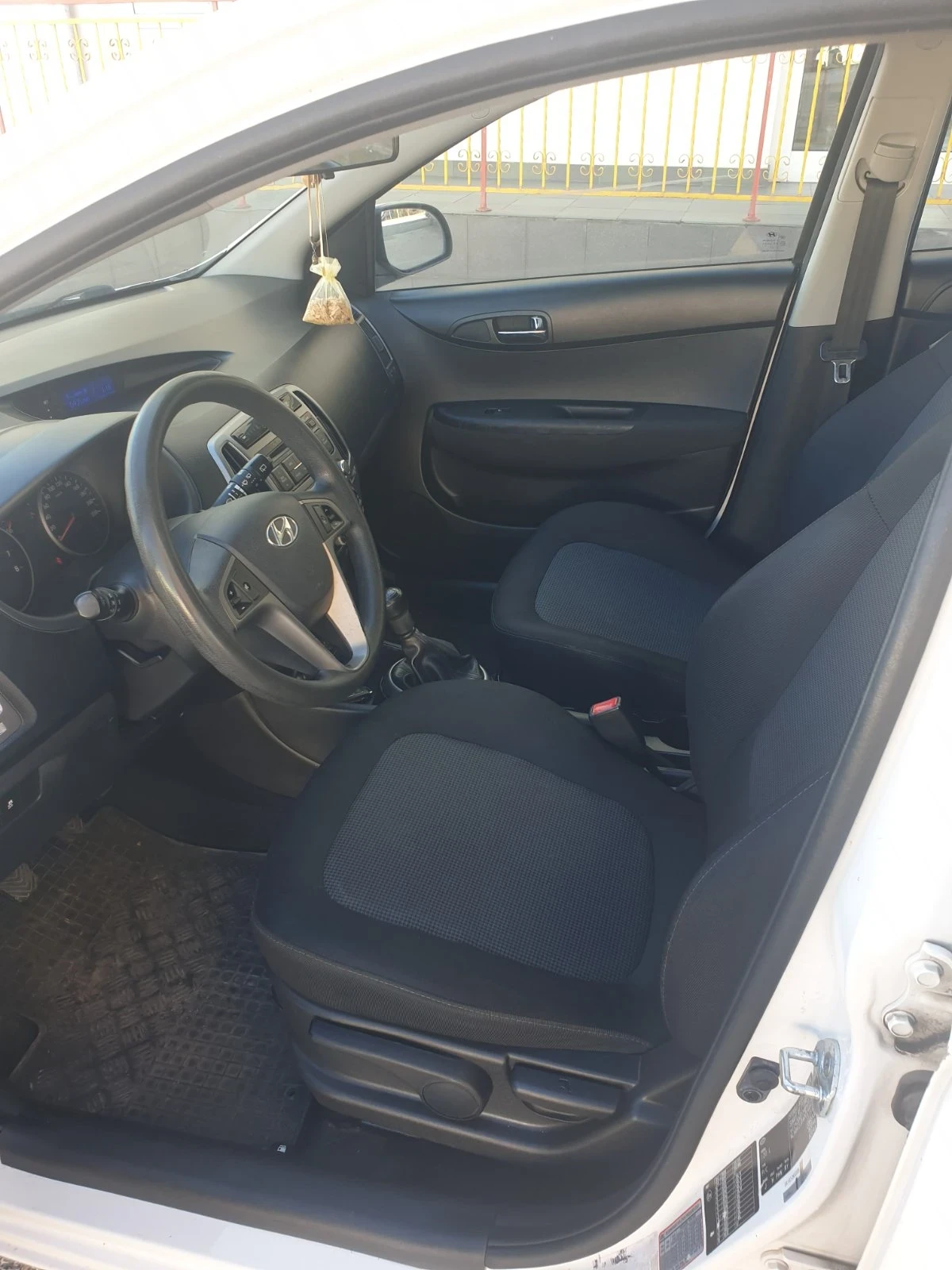 Hyundai I20 1.2куб.85к.с.2012г. Бензин  - изображение 8