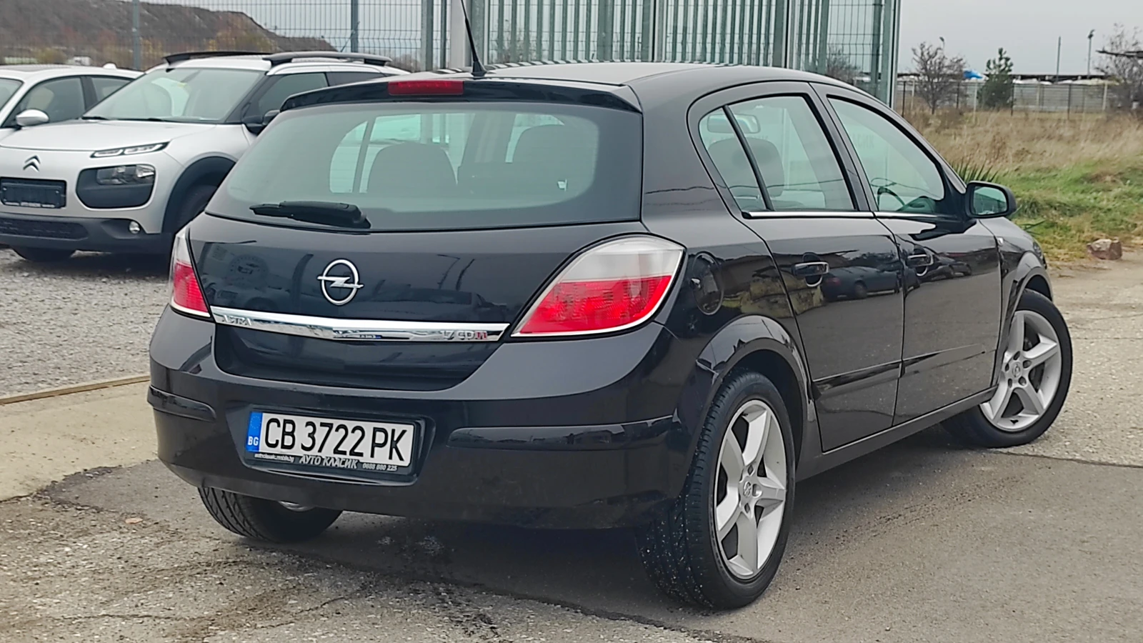 Opel Astra 137000km!!!!!!!!! АБСОЛЮТНО РЕАЛНИ - изображение 5