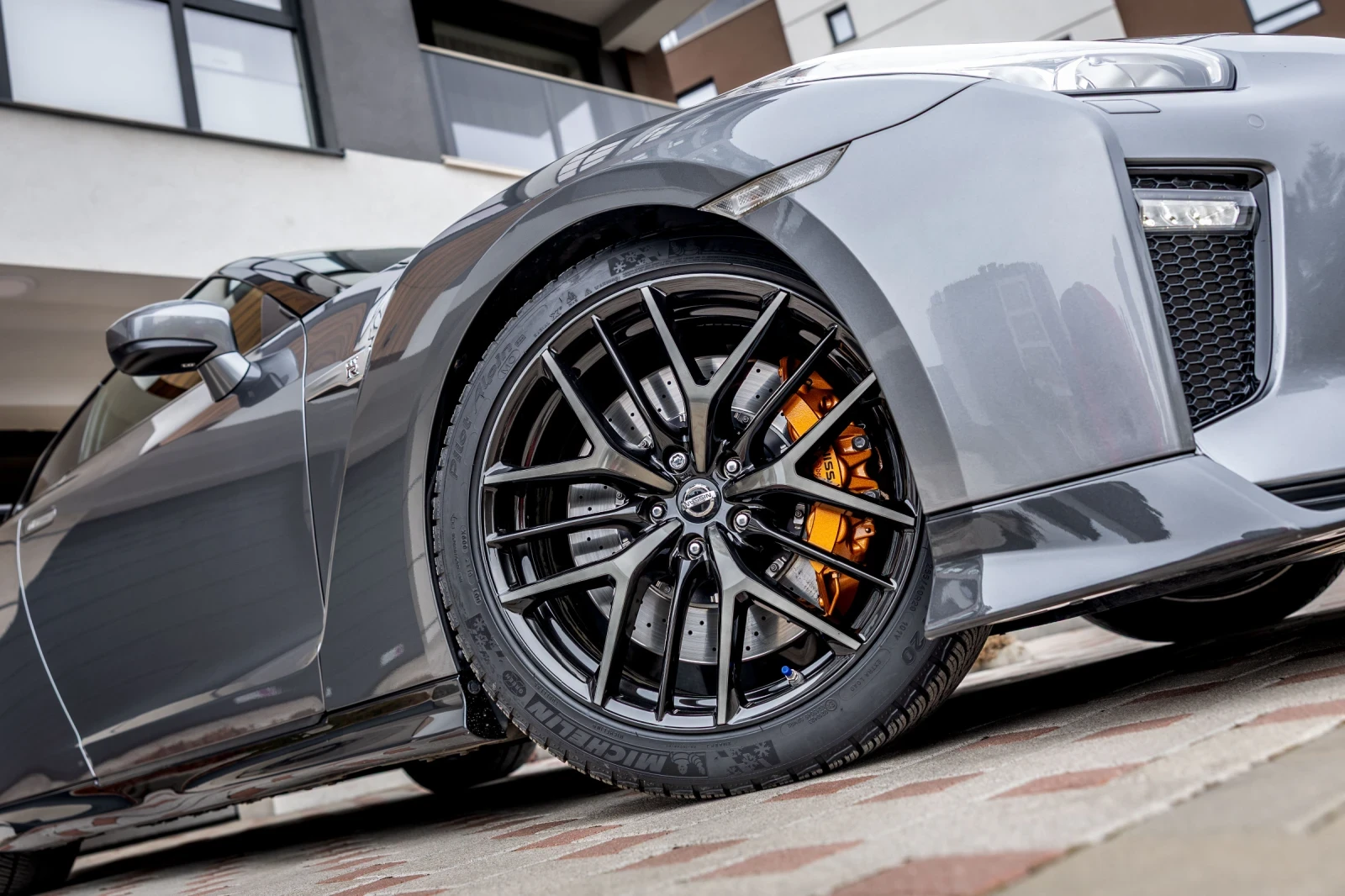 Nissan Gt-r  - изображение 8