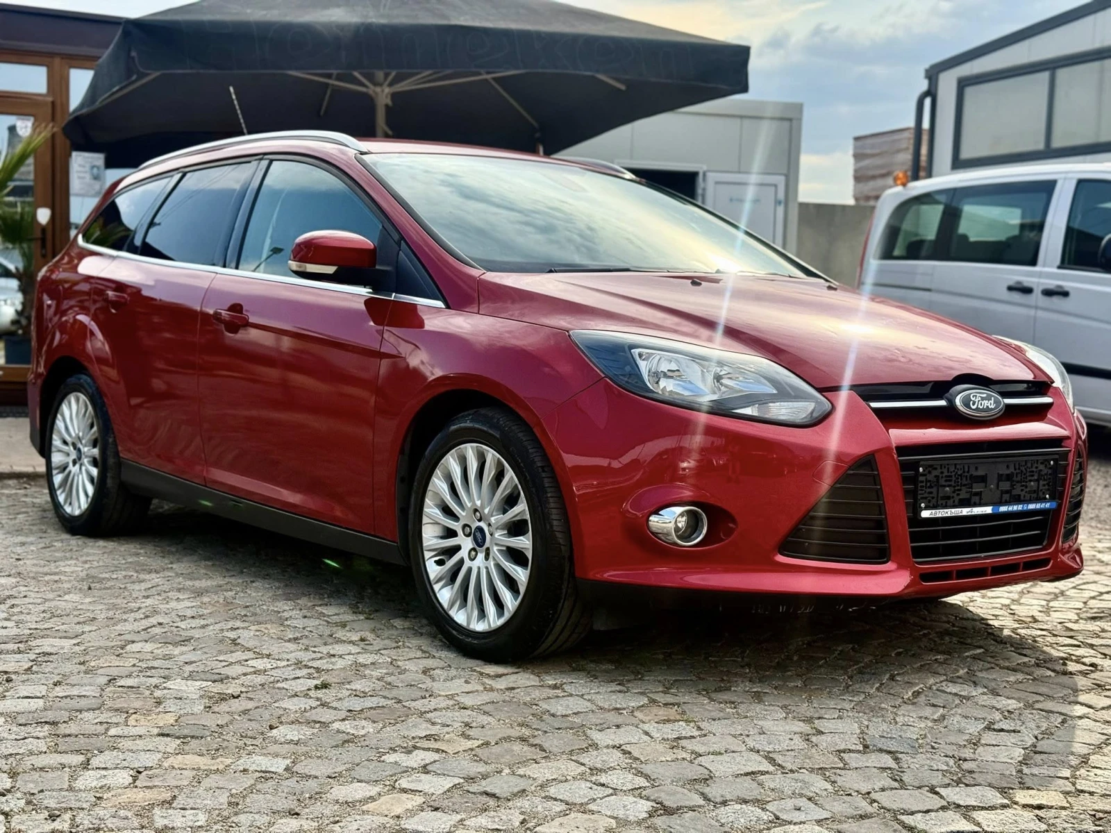 Ford Focus 1.6 TITANIUM 6-скорости - изображение 7