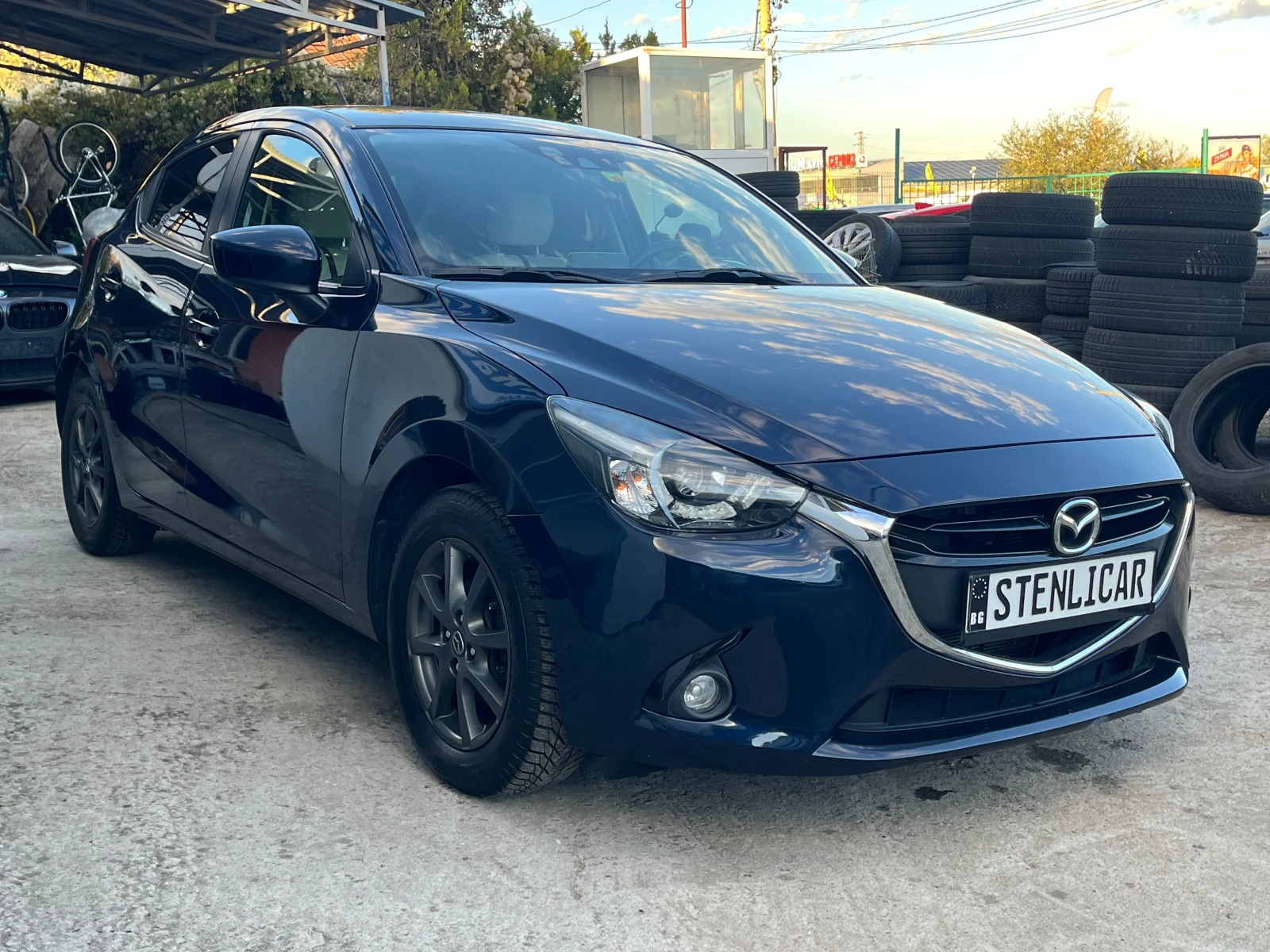 Mazda 2 1.5i SkyG Revolution Euro6B | Mobile.bg   5