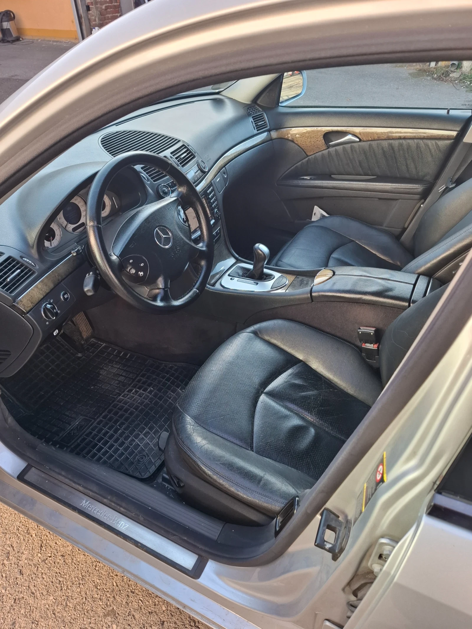 Mercedes-Benz E 270 Avantgarde | Mobile.bg   11