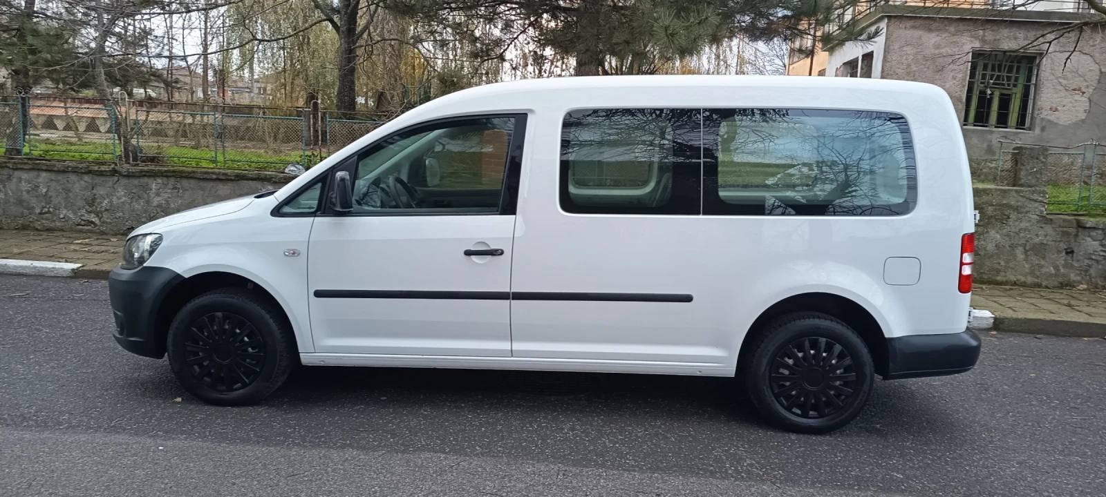 VW Caddy Maxi Life  - изображение 6